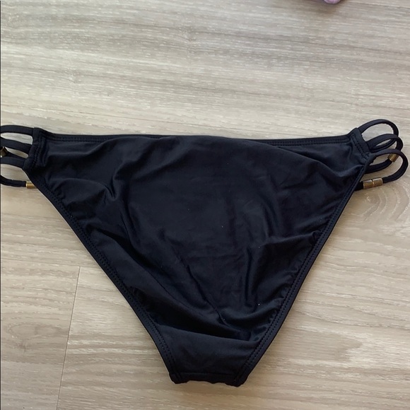 Bikini bottoms bundle - Picture 9 of 12